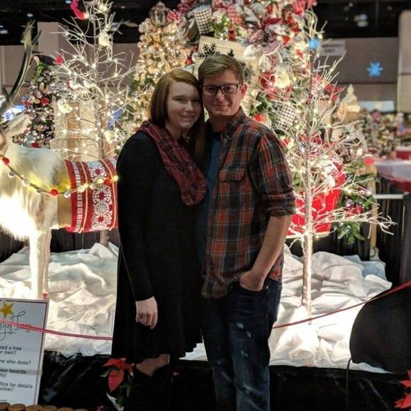 Meet your Posher, Katelyn - Picture 1 of 1